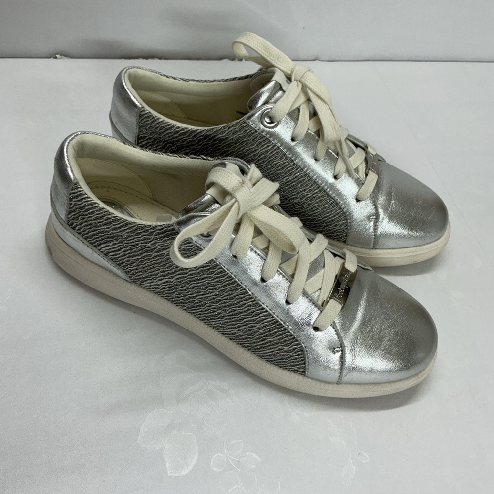 Metallic Silver Low-Top Women's Sneakers with Cream Laces